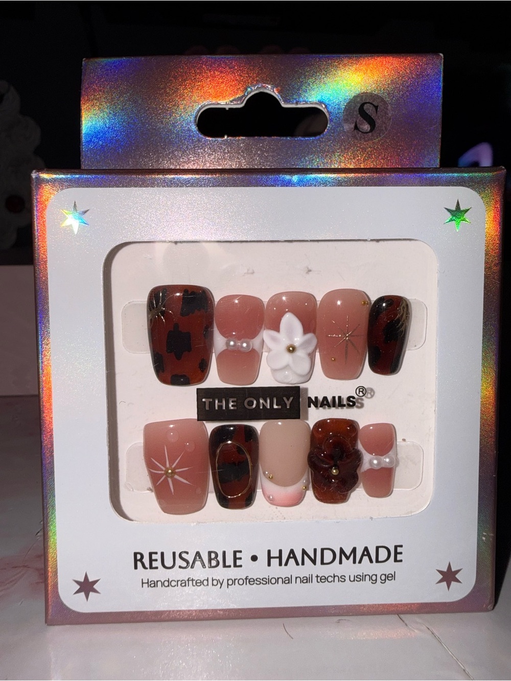 The Only Nails Reusable Handmade Brown & Pink Press-On Nail Set - Picture 3 of 6